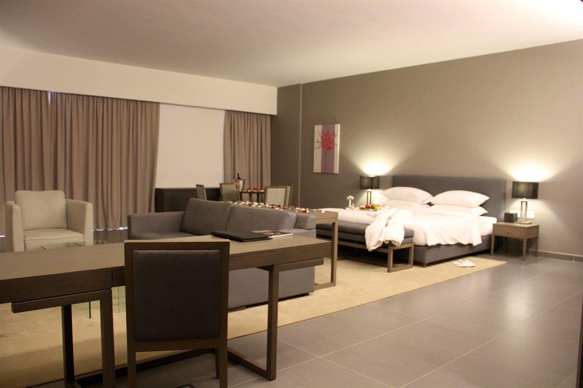 Pangea Beach Resort Джиех Екстериор снимка