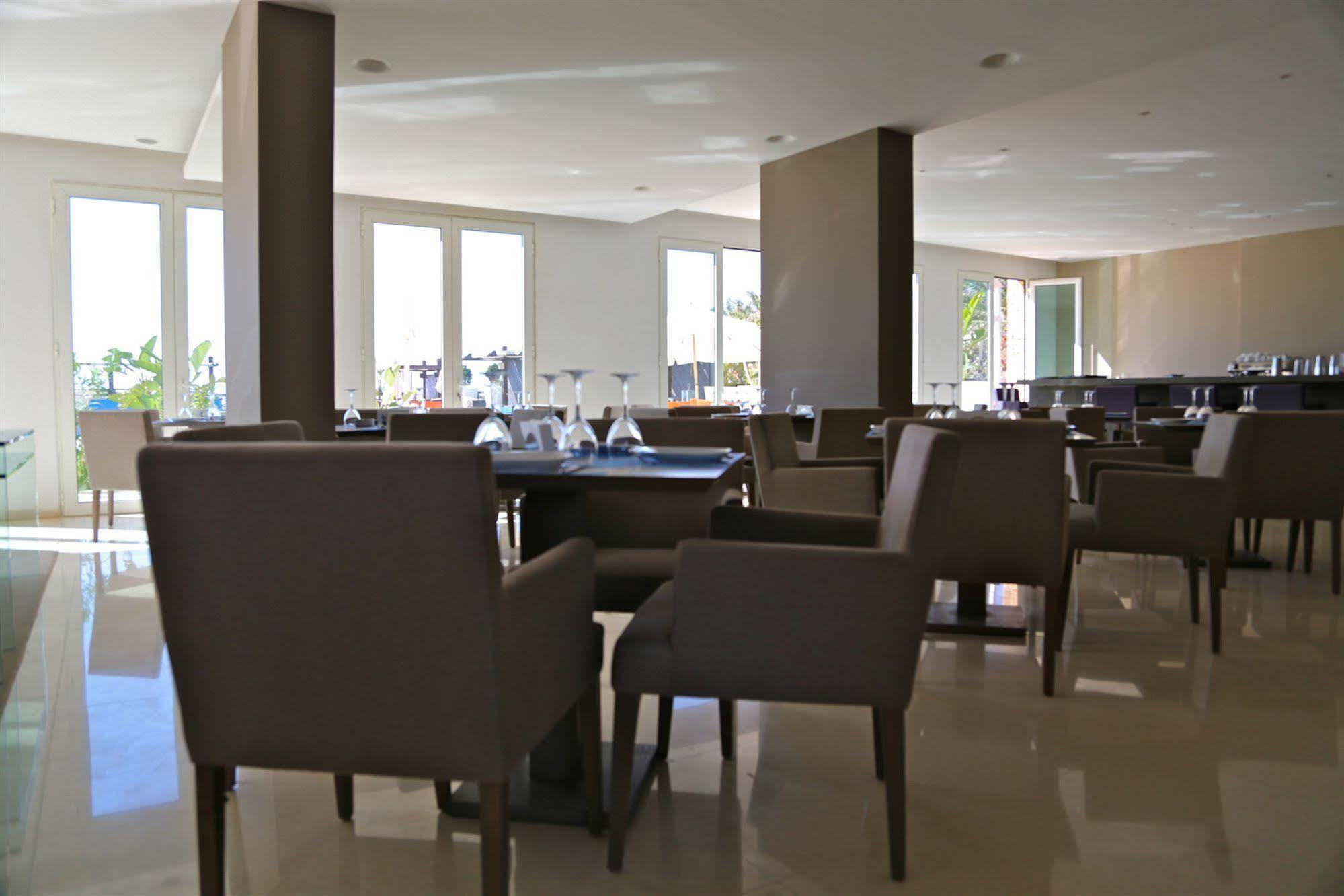 Pangea Beach Resort Джиех Екстериор снимка
