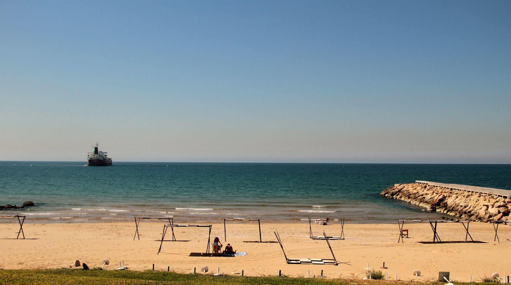Pangea Beach Resort Джиех Екстериор снимка
